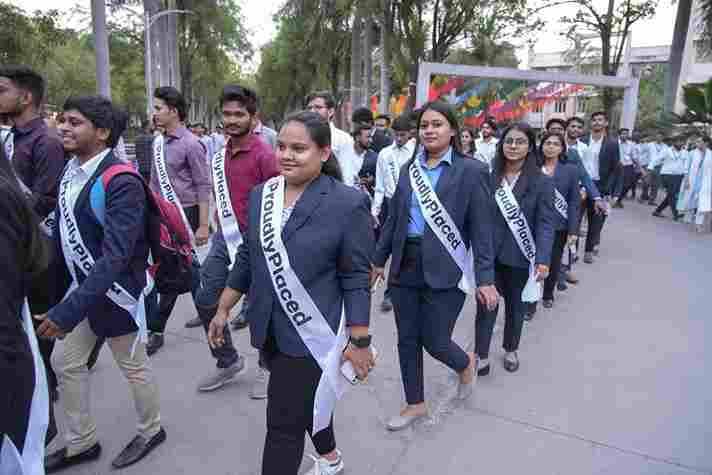 Parul University placement drives and career opportunities photo 12